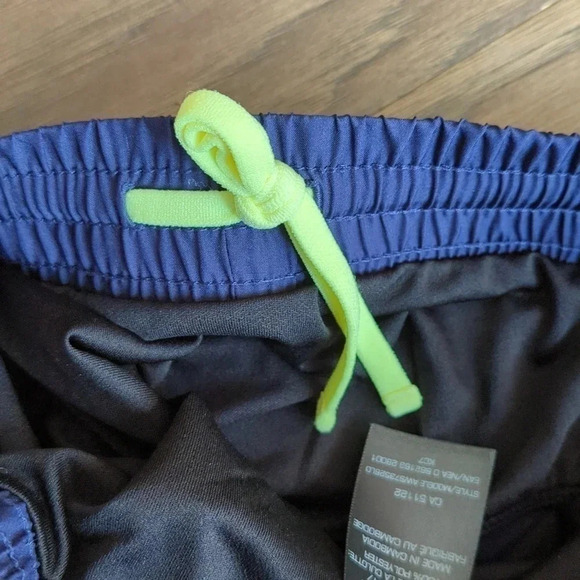 Athletic  Shorts - Picture 6 of 7